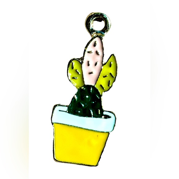 Handmade gold cactus earrings - Picture 3 of 7